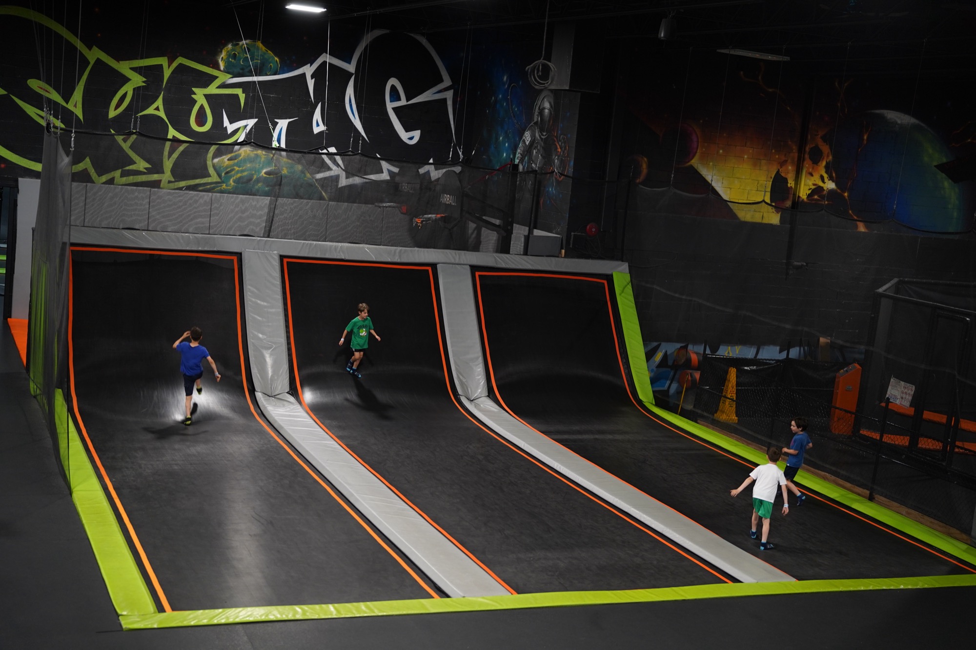 Indoor trampoline park SkyTag
